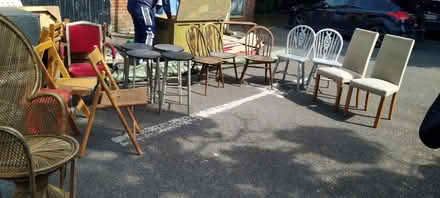 Photo of free Selection of random chairs (Kennington OX1) #1