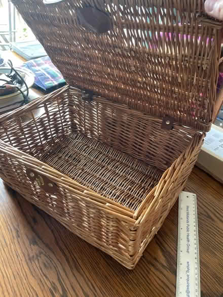 Photo of free Wicker basket/hamper (MK4 Tattenhoe) #3