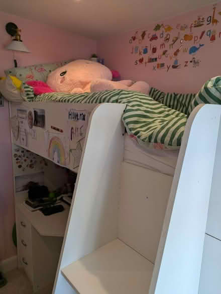 Photo of free Bed with desk and wardrobe (Isleworth, TW3) #4