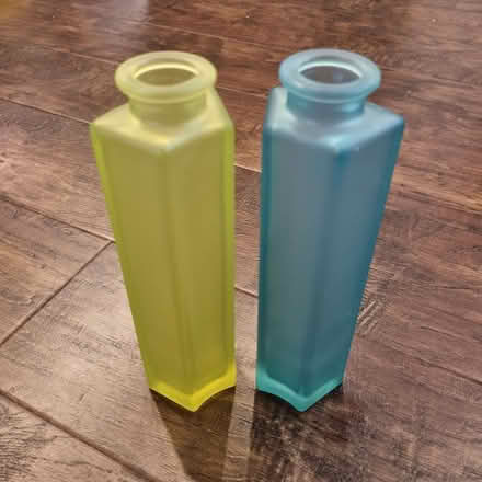 Photo of free Vases (Garden City OX5) #2