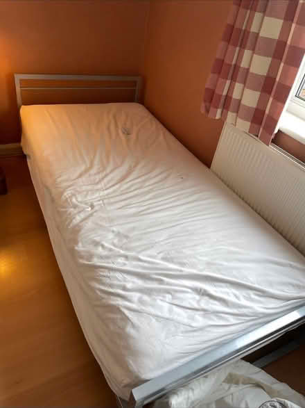 Photo of free Jay-be Bed (Fy8 4pf) #2