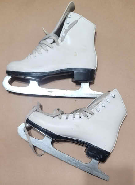 Photo of free Figure skates (size 4) (Broadview/Gerrard) #1