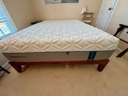 Photo of free Tempurpedic cloud luxe (Sterling Park) #1