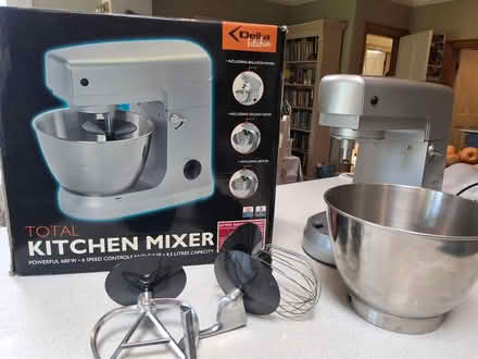 Photo of free Kitchen Mixer (Hanlon's Corner N.C.R) #1