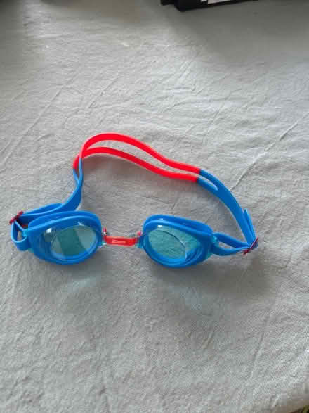 Photo of free Children’s goggles (Hertford SG13) #1