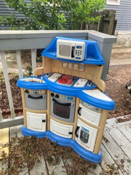 Photo of free Kids toys (Colonial place) #2