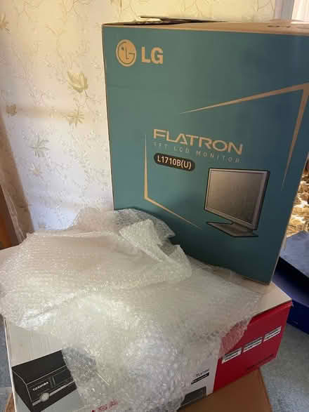 Photo of free 4 x Large cardboard boxes and bubble wrap (Churchdown GL3) #2