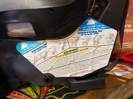 Photo of free Child car seats (6209 n Olcott.) #3