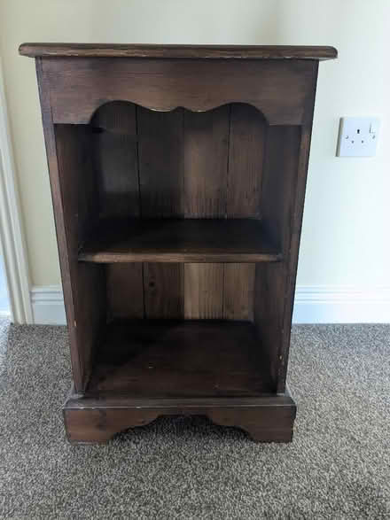 Photo of free Bed side table (Oakhurst SN25) #2