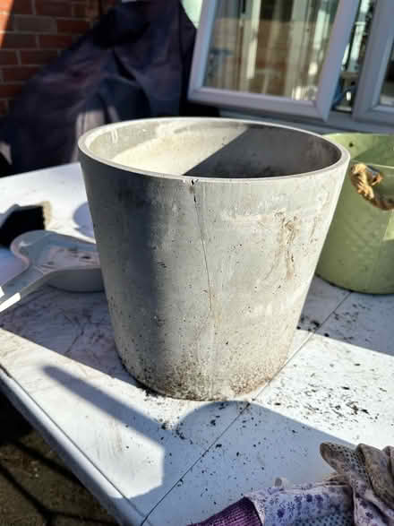 Photo of free Grey ceramic pot (Blaby LE8) #3