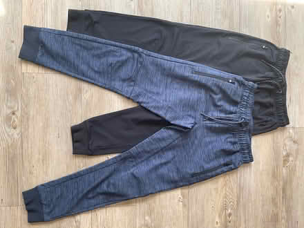 Photo of free Size 8/9 yrs boys shorts/joggers (St. Albans AL1) #3