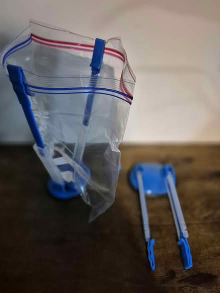 Photo of free Freezer bag holder/stabilisers (Horsham Town area) #2