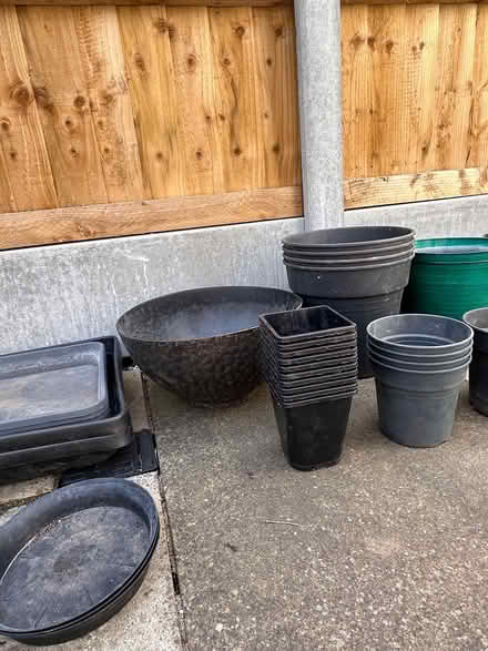 Photo of free Plant pots, saucers (E15 3QS) #4