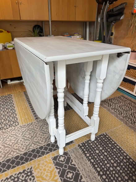 Photo of free Dining table (Colehill BH21) #3