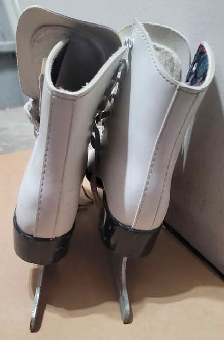 Photo of free Figure skates (size 4) (Broadview/Gerrard) #3