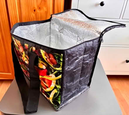 Photo of free Thermo bag M&S (Finchley N3) #3