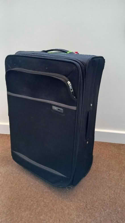 Photo of free Old suitcase (Newburgh KY14) #1