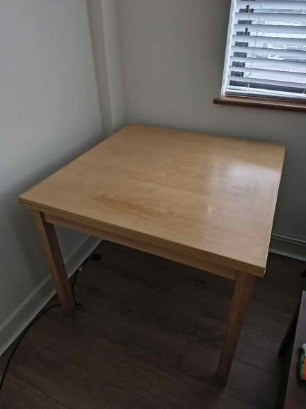 Photo of free Extendable kitchen table (Acton W3) #1