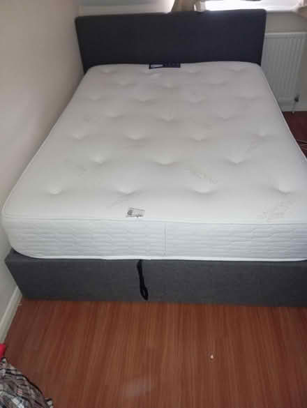 Photo of free mattress (Reigate rh2) #1