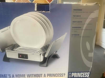 Photo of free Electric plate warmer (Ingatestone CM4) #1