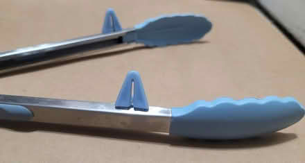 Photo of free Light blue silicone tongs with legs (Broadview/Gerrard) #3