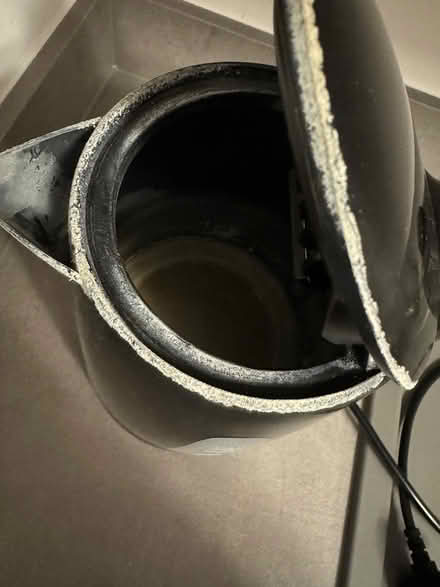 Photo of free Salter Electric Kettle (1.7L) (West Ealing) #2