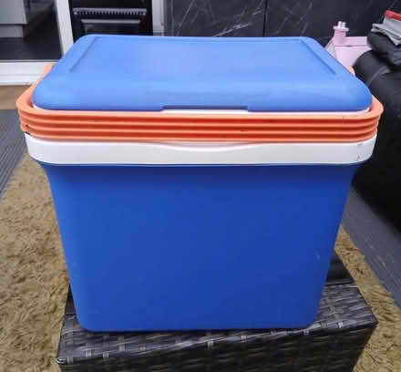 Photo of free Cooler box (Great Moor SK3) #1