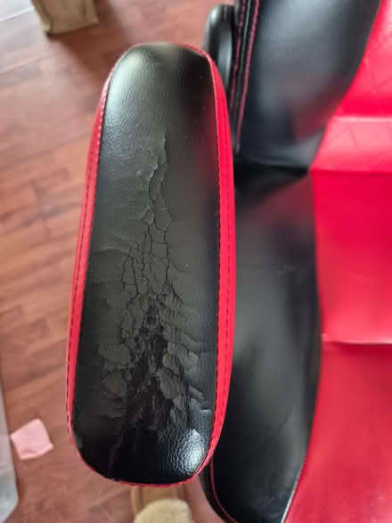 Photo of free Gaming chair (Bathgate EH54) #2