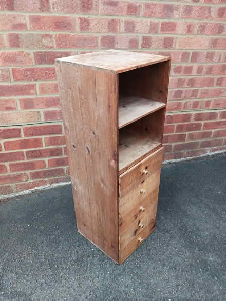 Photo of free Small wooden cabinet (Kempshott RG22) #1