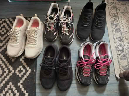 Photo of free sneakers size 10 (Near Lunenburg) #1