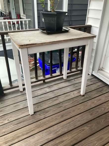 Photo of free Porch furniture (Colonial place) #2