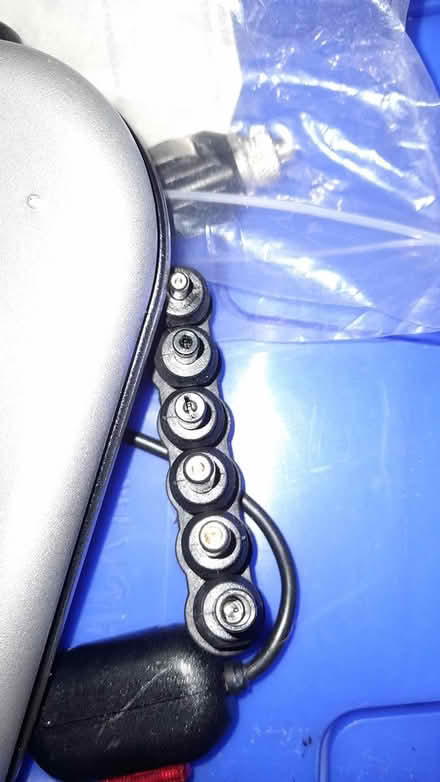 Photo of free car charger for laptop (Farnham GU9) #2