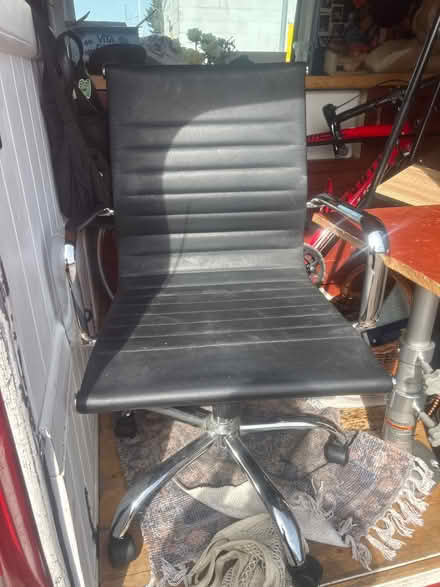 Photo of free Swivel chair (GU16) #1