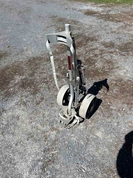 Photo of free Golf club carrier (Wilhaven drive.) #1