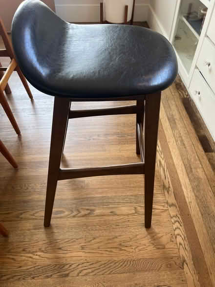 Photo of free 4 bar stools (Berkeley) #2