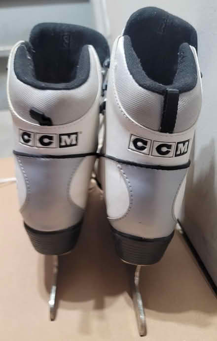 Photo of free Figure skates (size 8) (Broadview/Gerrard) #3