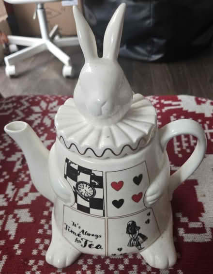 Photo of free China Tea Pot(Alice in Wonderland) (Aldershot GU12) #1