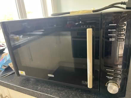 Photo of free microwave / convection (TN10 Tonbridge/Hildenborough) #1