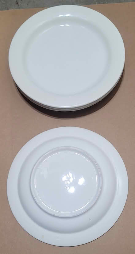 Photo of free 4x White plates (Broadview/Gerrard) #2