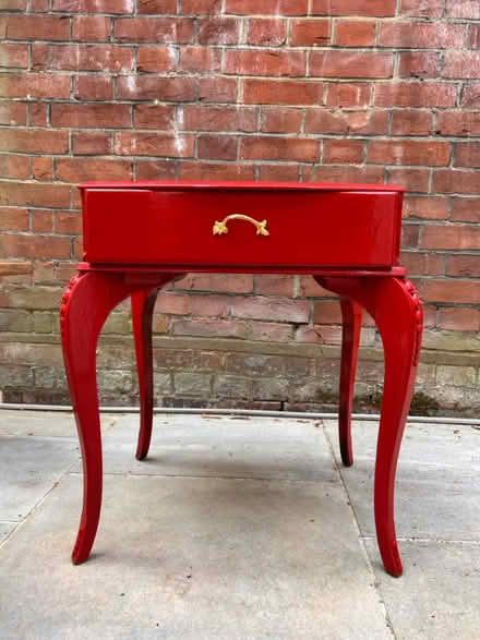 Photo of free bedside unit (Al1 3pr) #1