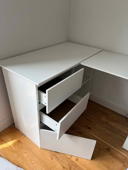 Photo of free Desk with storage in good condition (West Kensington , W14) #2