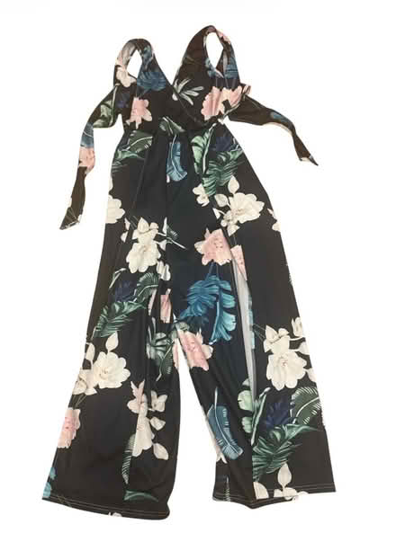 Photo of free Woman’s Jumper Splits Up The Sides (Brooklyn Storage) #1