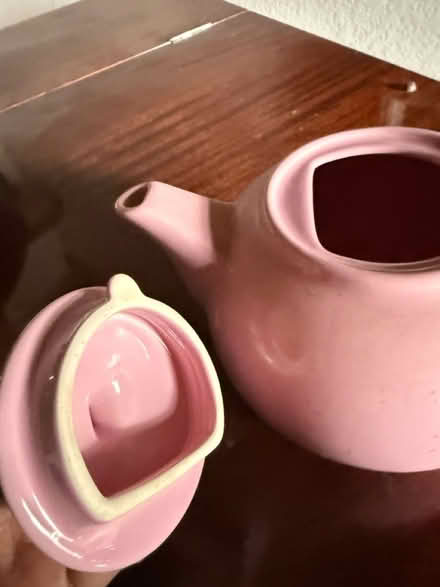 Photo of free Chantal Ceramic Tea Pot (West San Jose 95128) #3