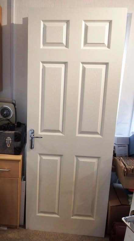 Photo of free 5 x Internal 6 Panel Doors. (Vale LA1) #1