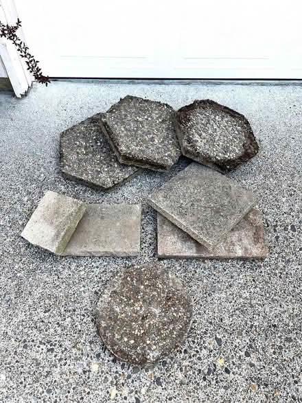 Photo of free Concrete Step Stones (Tigard near King City) #1