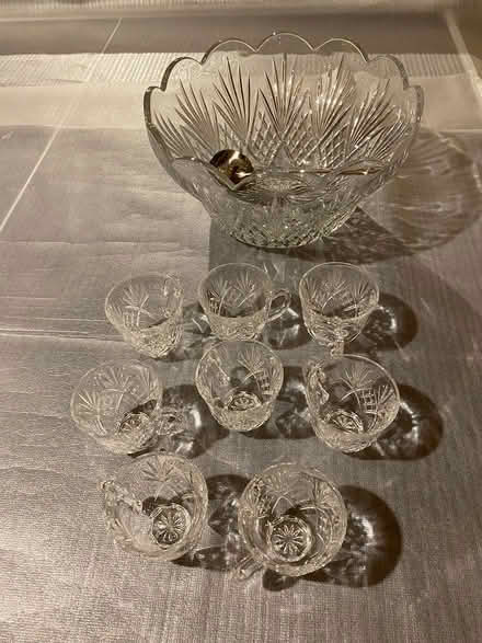 Photo of free crystal punch bowl set (Southeast) #2