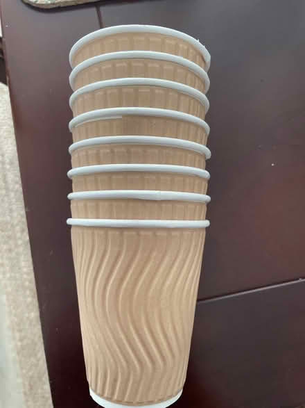 Photo of free Paper cups and lids (Bidford on avon B50) #1