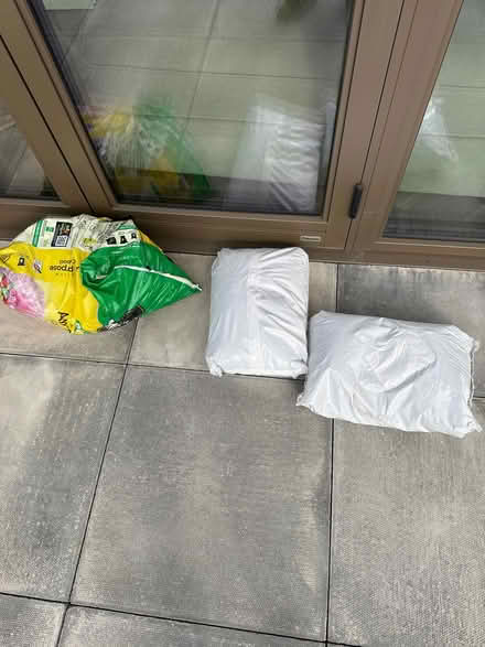 Photo of free Sand bags and compost (Layerthorpe YO31) #1