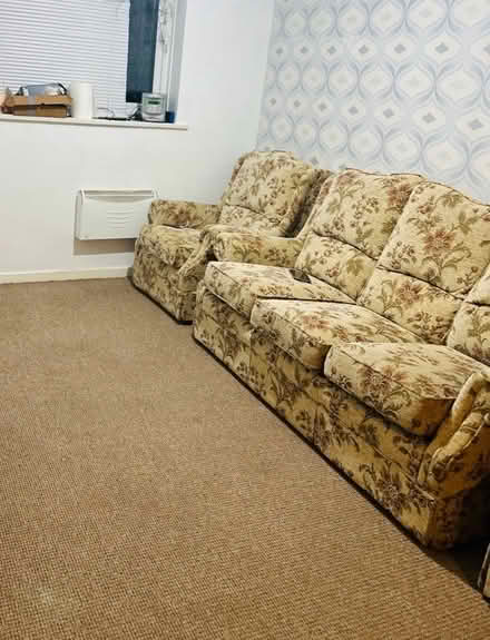 Photo of free 3 seater and two arm chairs (Polegate BN26) #1