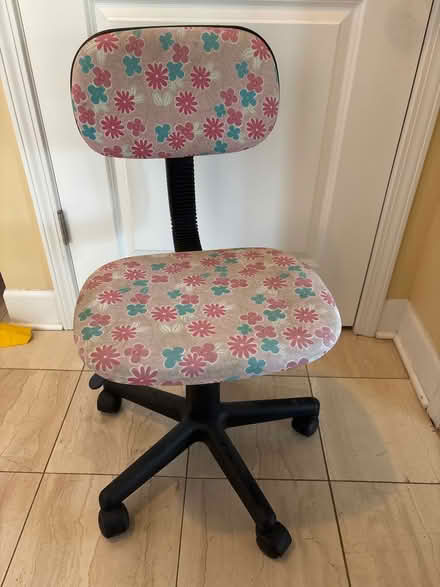 Photo of free Small 0ffice Sewing chair (Darien) #1